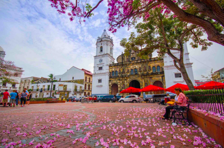 How to Enjoy Panama’s Casco Viejo on a Budget